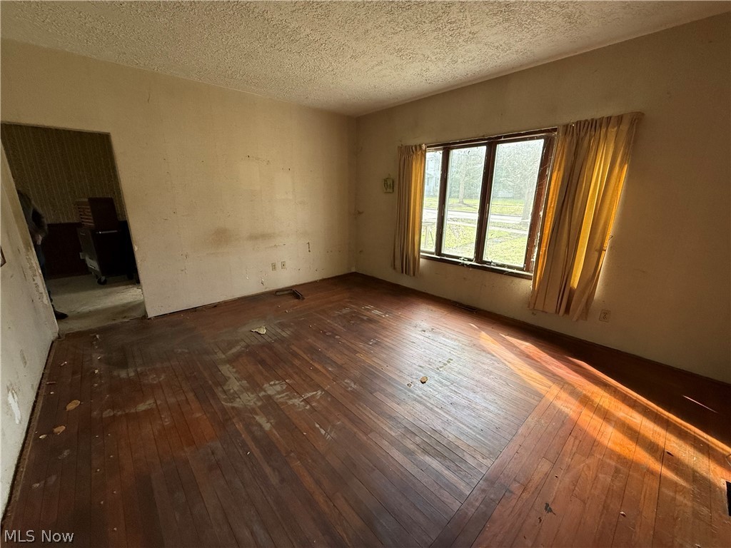 116 5th Avenue Chardon OH 44024