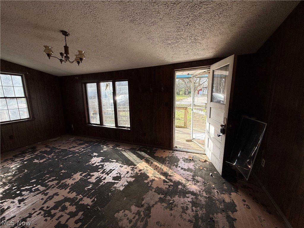 116 5th Avenue Chardon OH 44024
