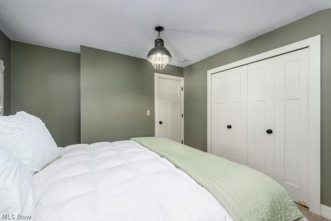 577 Canterbury Road Bay Village OH 44140