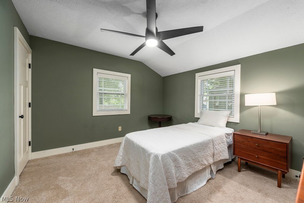 577 Canterbury Road Bay Village OH 44140