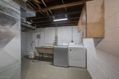 577 Canterbury Road Bay Village OH 44140