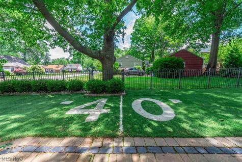 577 Canterbury Road Bay Village OH 44140