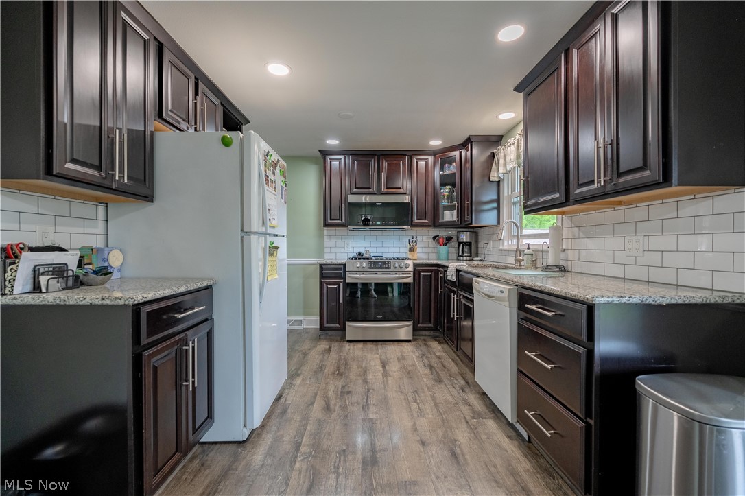 4154 Richmont Street SW Navarre OH 44662