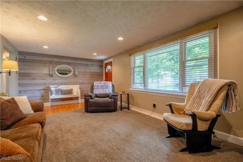 4154 Richmont Street SW Navarre OH 44662
