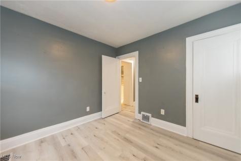 3731 W 135th Street Cleveland OH 44111