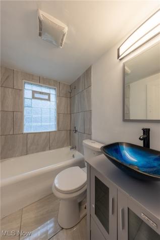 3731 W 135th Street Cleveland OH 44111