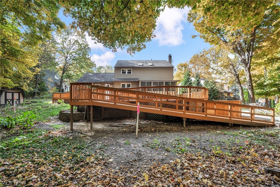 2615 Country Squire Street NW Uniontown OH 44685