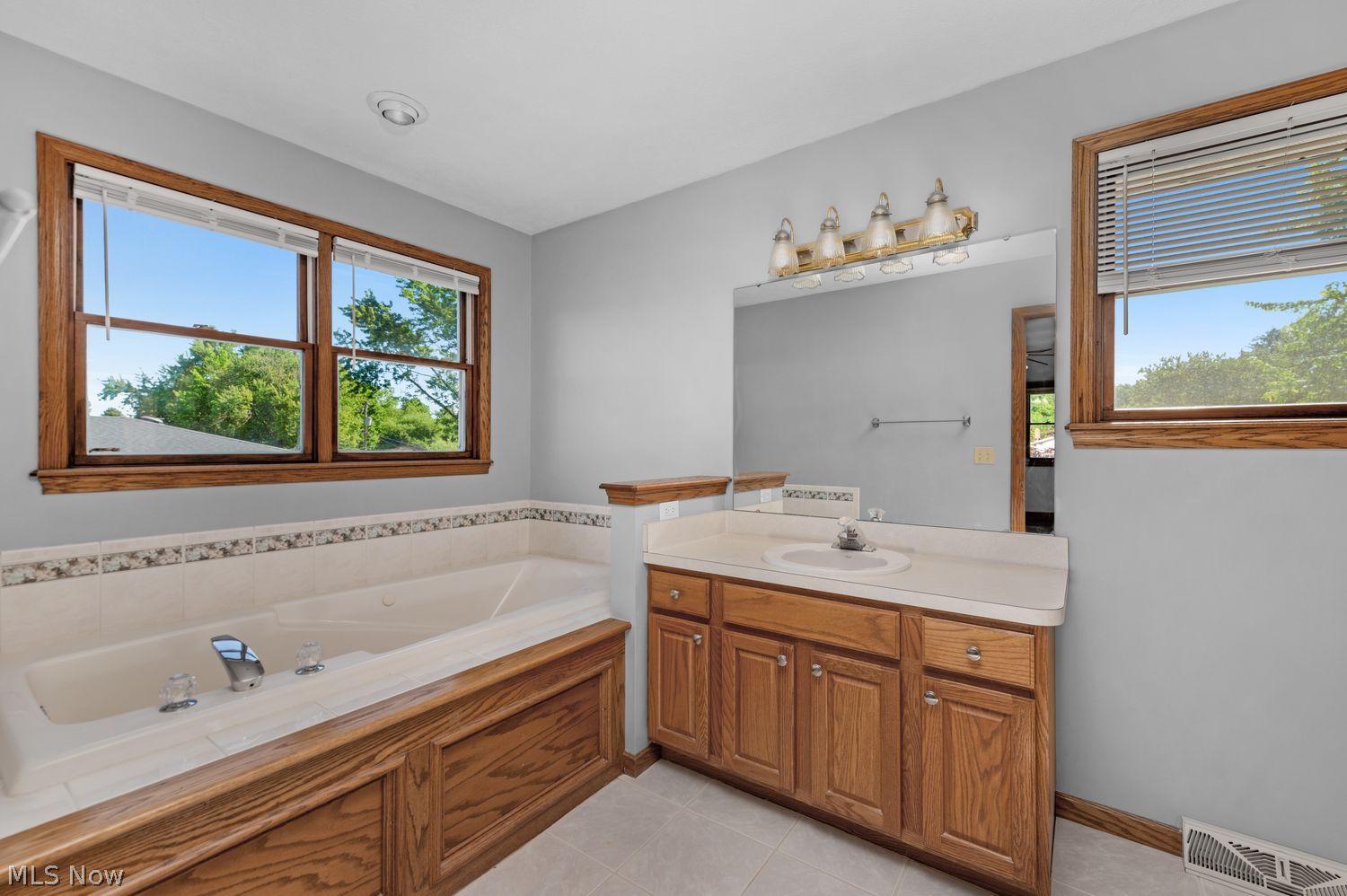 16221 Windsor Drive Strongsville OH 44136