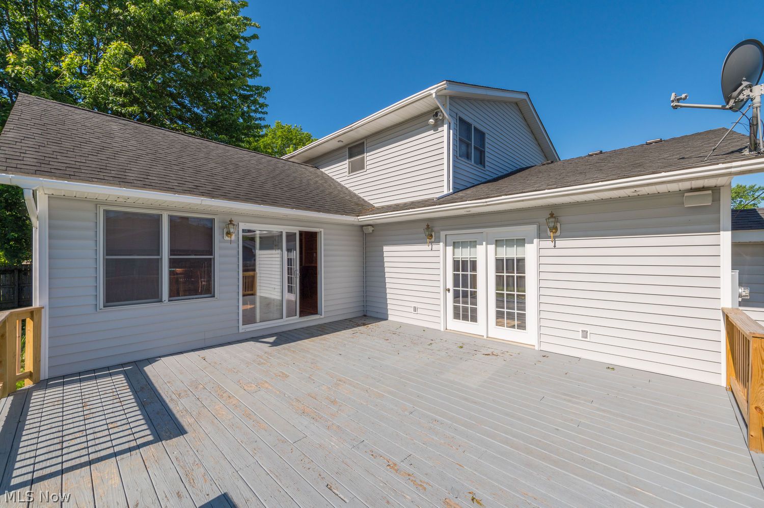 16221 Windsor Drive Strongsville OH 44136