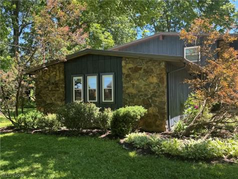 5310 Rootstown Road Ravenna OH 44266