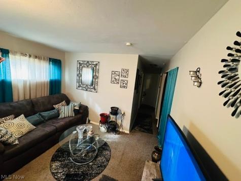 16709 Fairfax Avenue Cleveland OH 44128