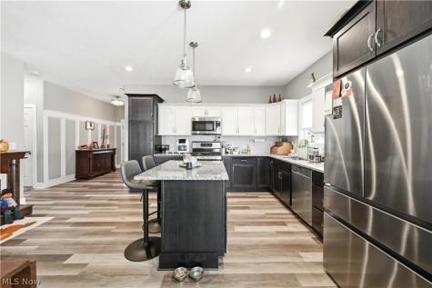 421 Northwoods Avenue Wellington OH 44090