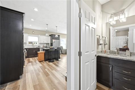 421 Northwoods Avenue Wellington OH 44090