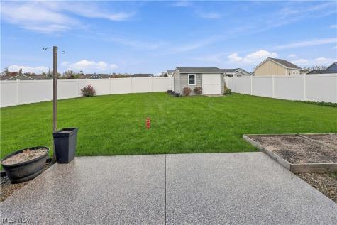 421 Northwoods Avenue Wellington OH 44090