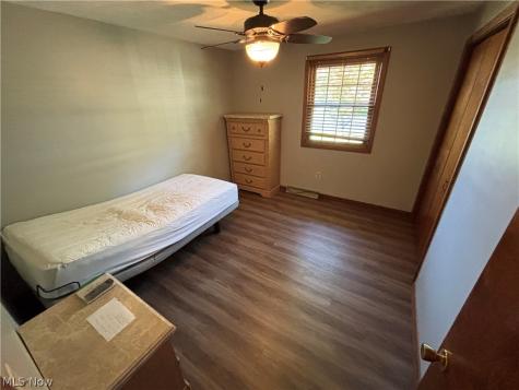 2014 Hillocke Street Louisville OH 44641