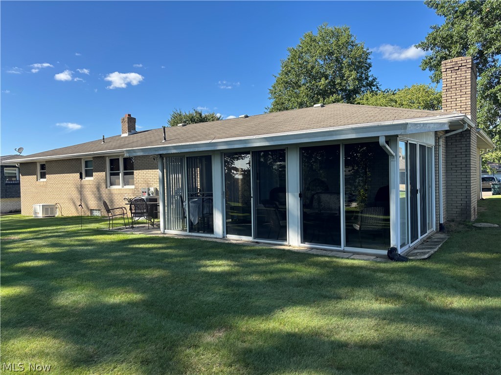 2014 Hillocke Street Louisville OH 44641