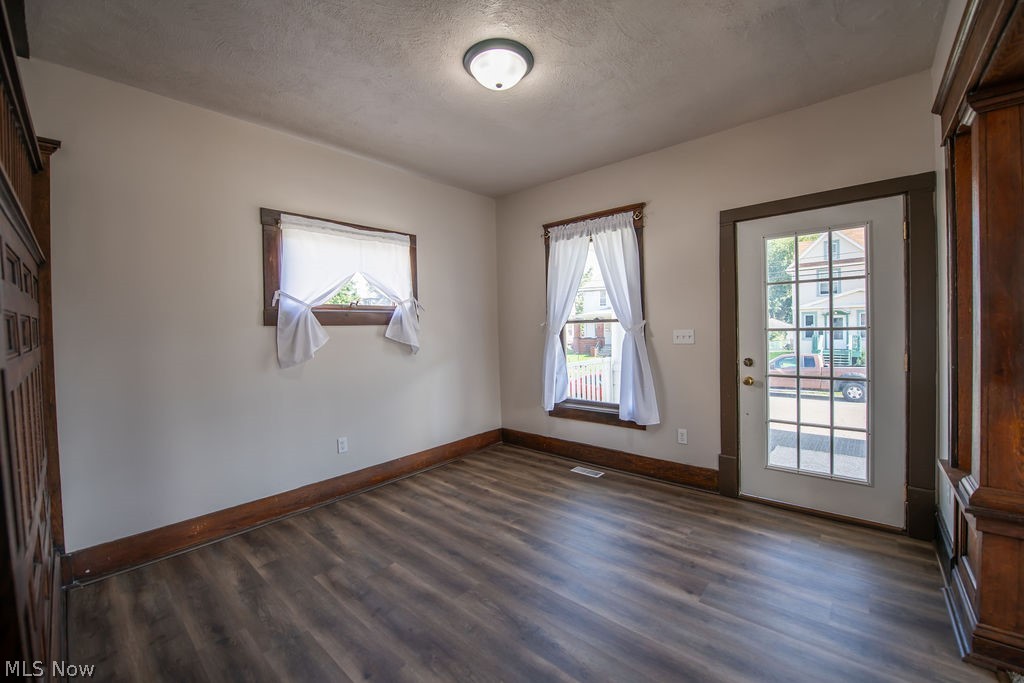 937 Park Avenue SW Canton OH 44706