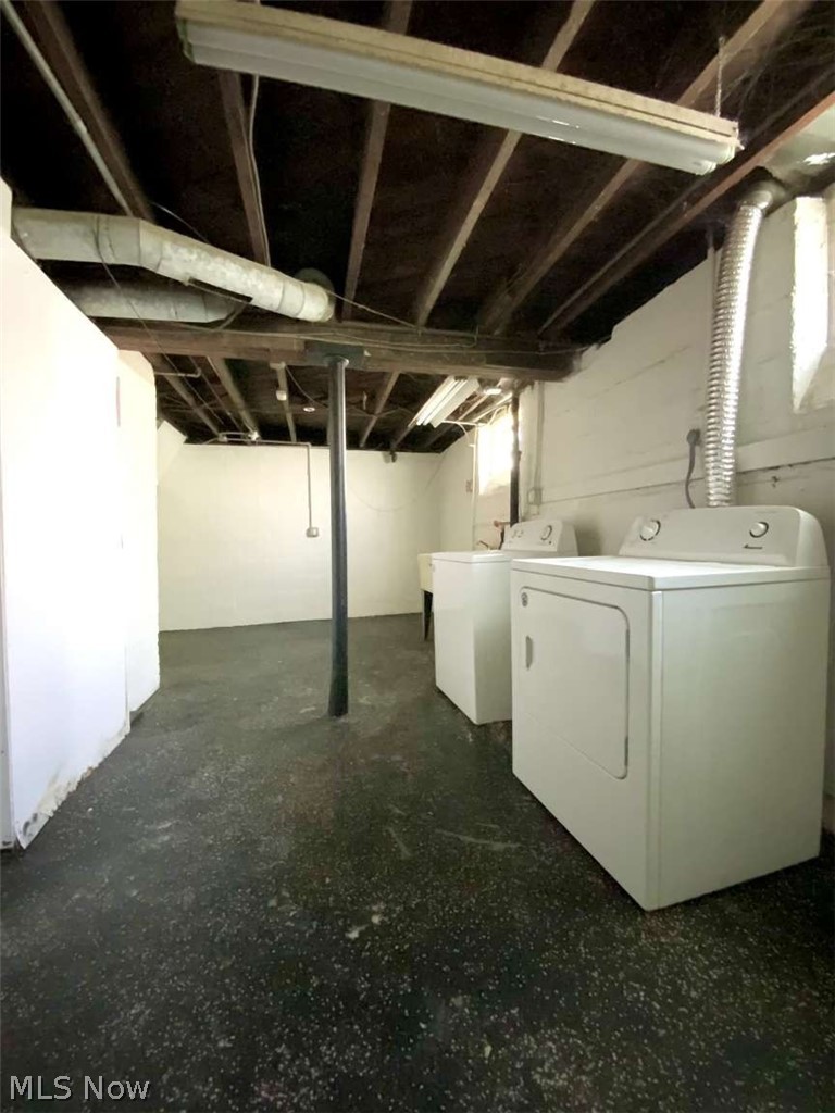 21491 Naumann Avenue Euclid OH 44123