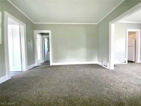 21491 Naumann Avenue Euclid OH 44123