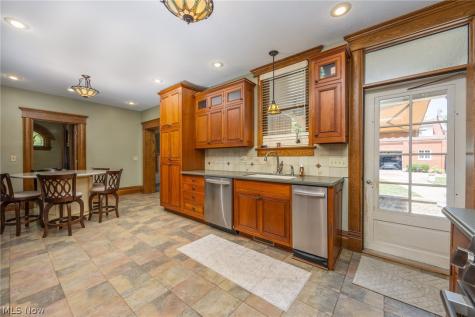 630 3rd Street Marietta OH 45750