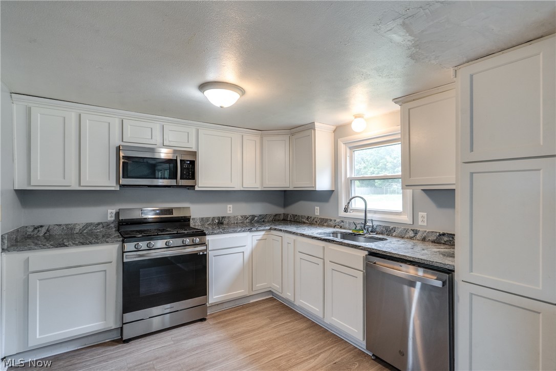 6285 Manchester Road Clinton OH 44216