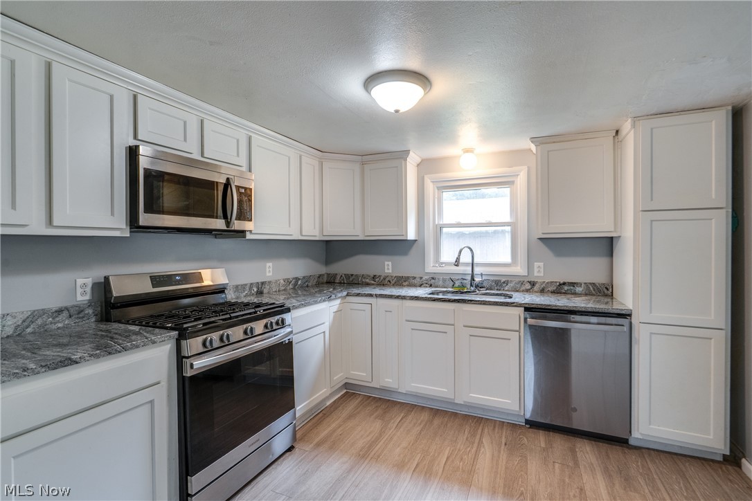 6285 Manchester Road Clinton OH 44216