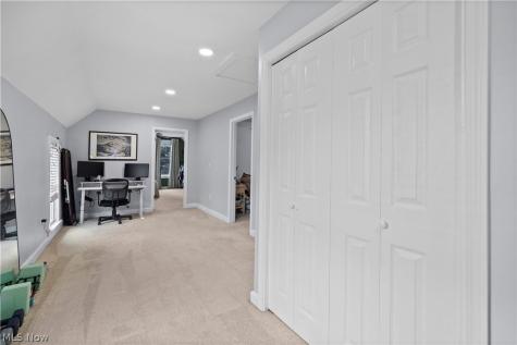 2115 W 93rd Street Cleveland OH 44102