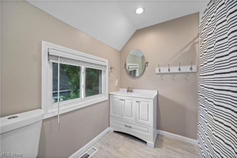 2115 W 93rd Street Cleveland OH 44102