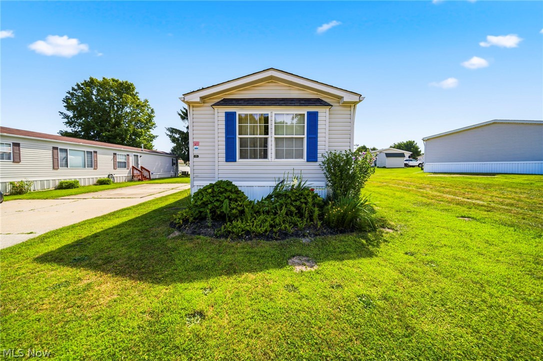 2675 Eagle Point Drive Madison OH 44057