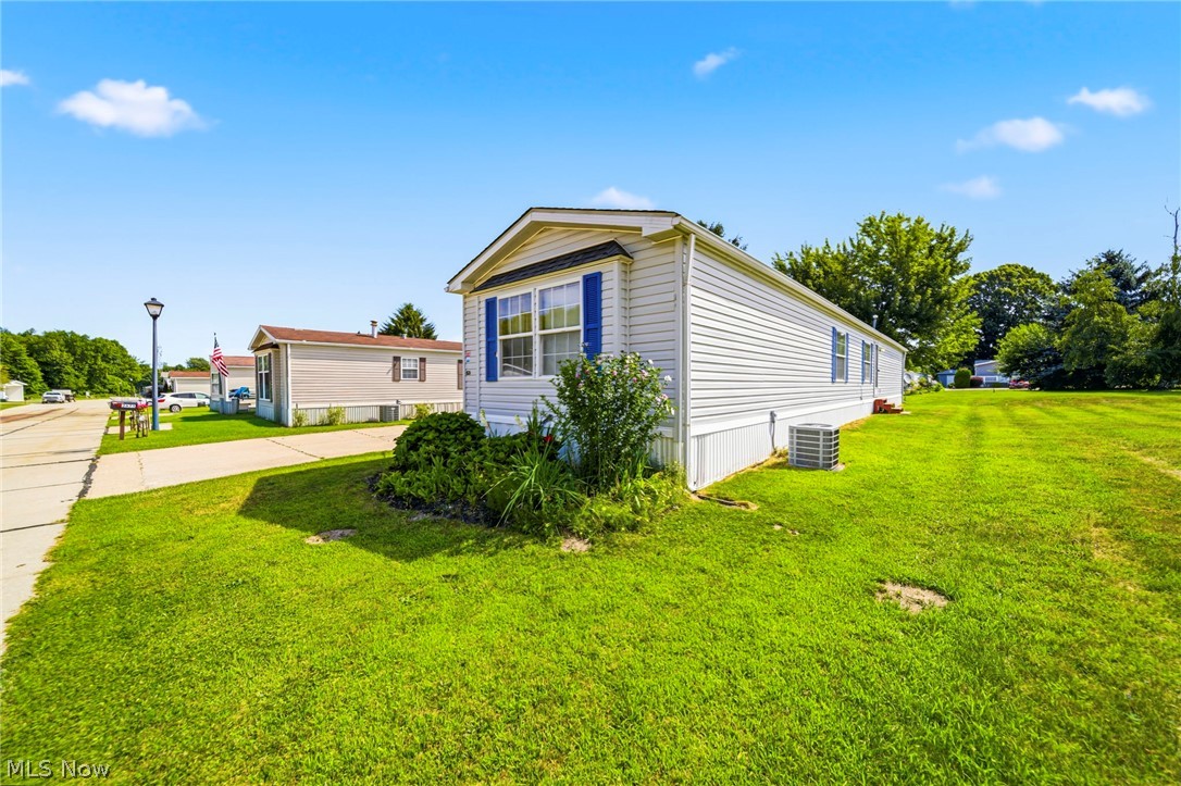2675 Eagle Point Drive Madison OH 44057