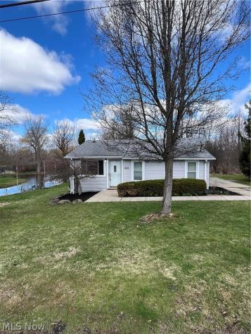1010 Moneta Avenue Aurora OH 44202