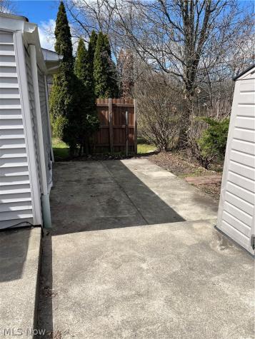 1010 Moneta Avenue Aurora OH 44202