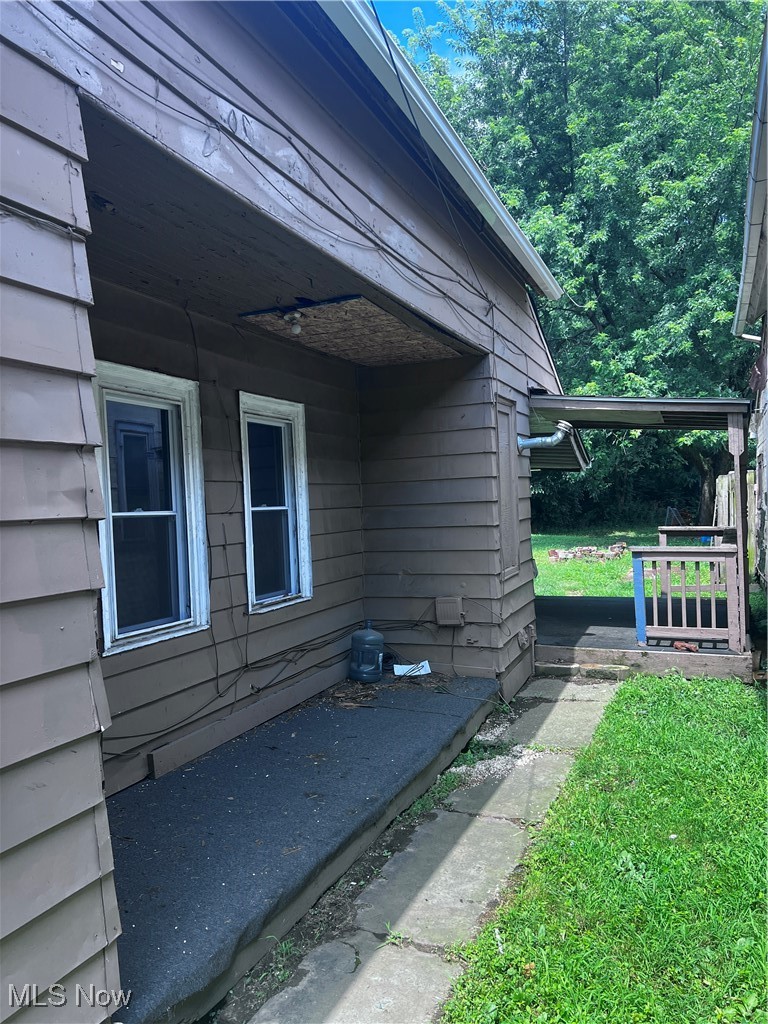 5003 Louisa Court Cleveland OH 44127