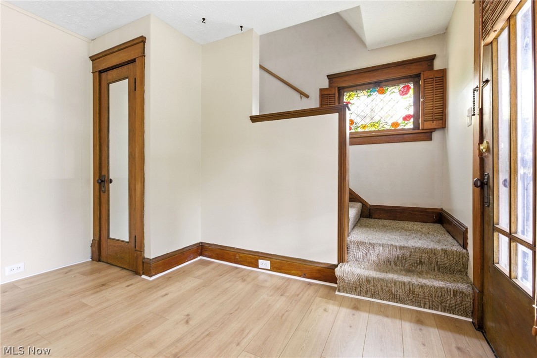 2802 Colburn Avenue Cleveland OH 44109