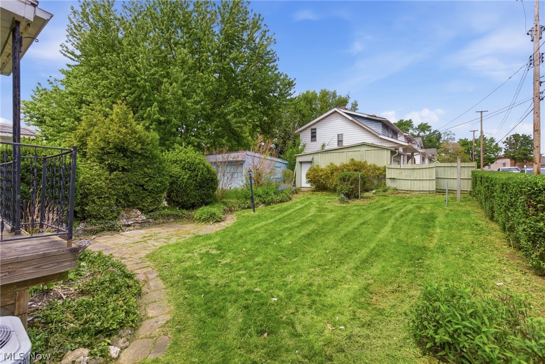 2802 Colburn Avenue Cleveland OH 44109