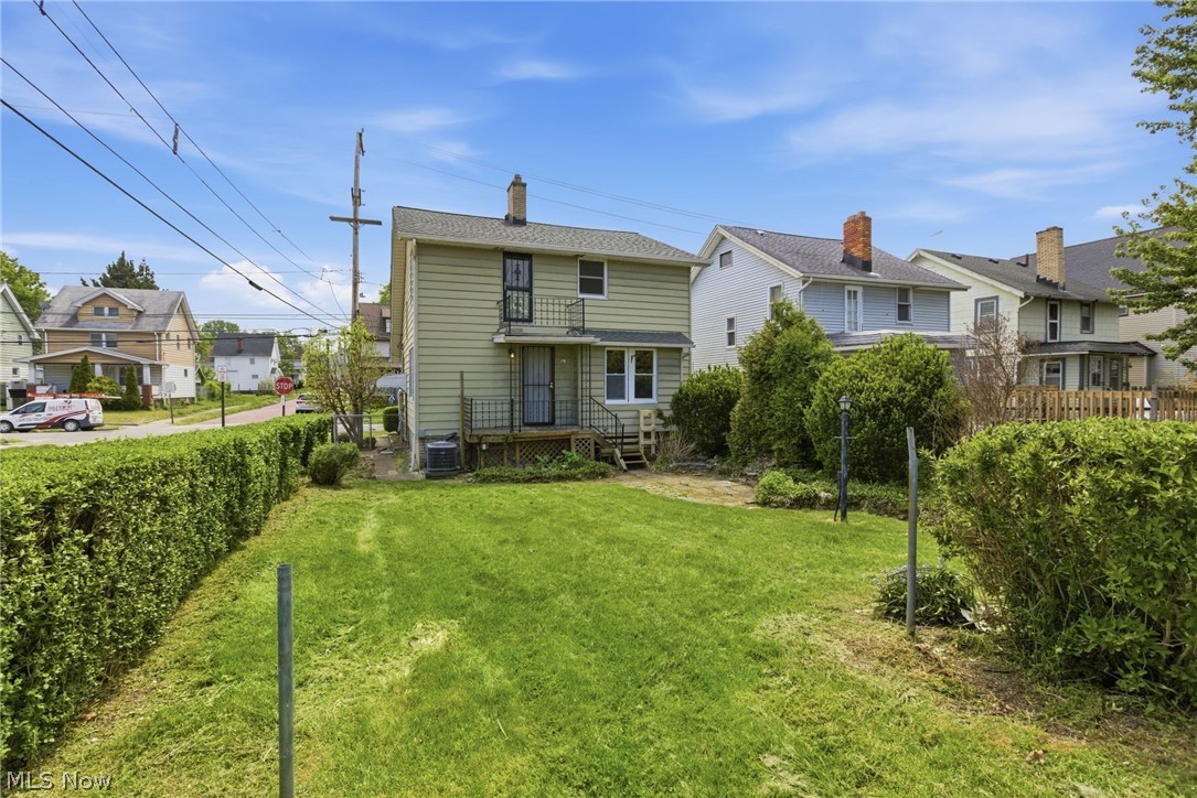 2802 Colburn Avenue Cleveland OH 44109