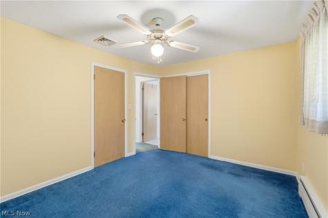 5071 Evergreen Drive North Olmsted OH 44070