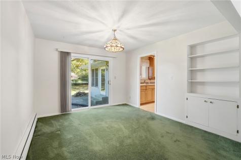5071 Evergreen Drive North Olmsted OH 44070