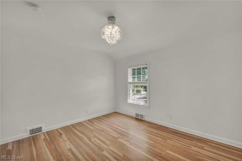 3543 Lytle Road Shaker Heights OH 44122