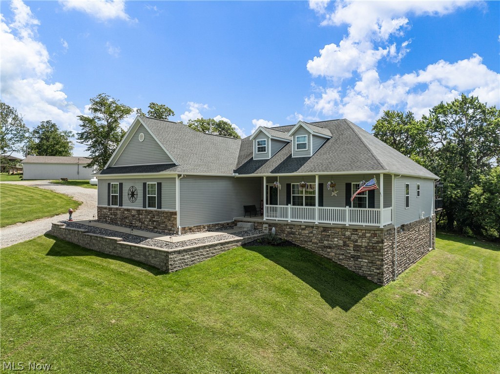 1692 Township Road 102 Dillonvale OH 43917