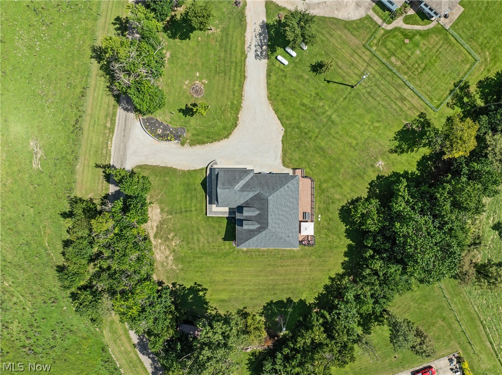 1692 Township Road 102 Dillonvale OH 43917
