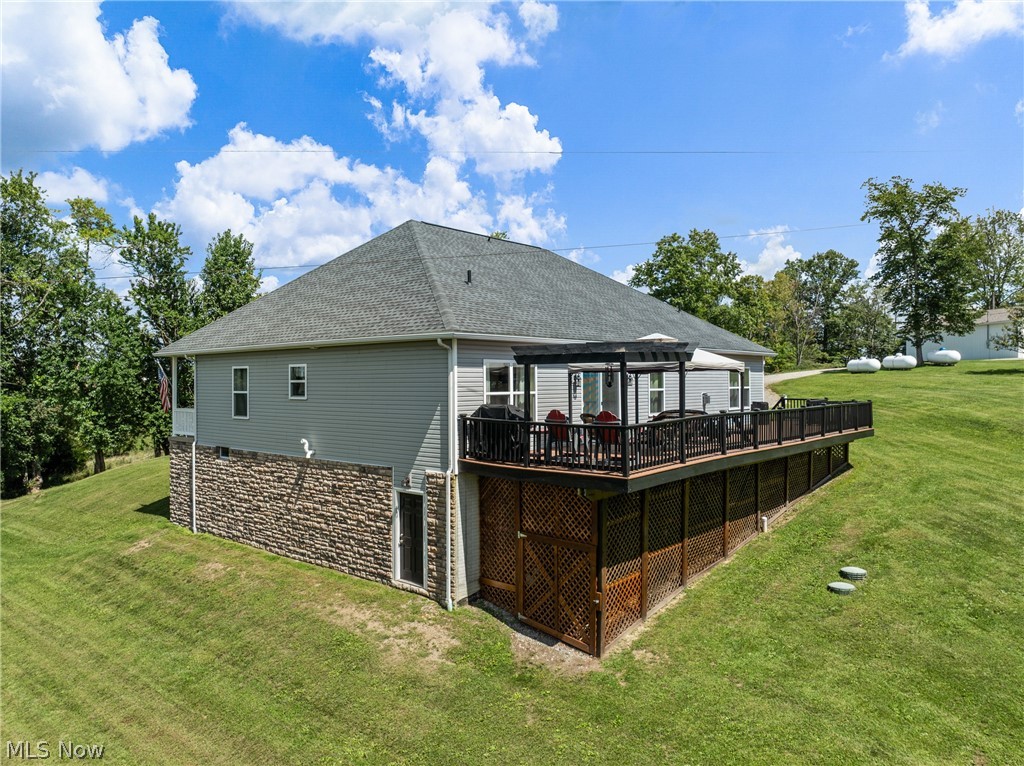 1692 Township Road 102 Dillonvale OH 43917