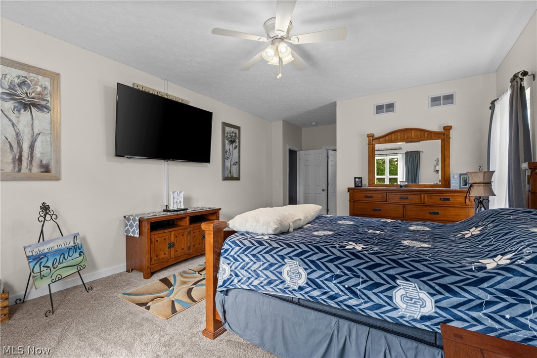 1692 Township Road 102 Dillonvale OH 43917