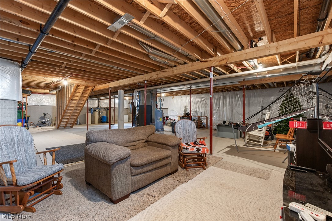 1692 Township Road 102 Dillonvale OH 43917