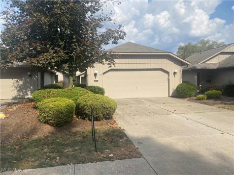 12539 Olympus Way Strongsville OH 44149