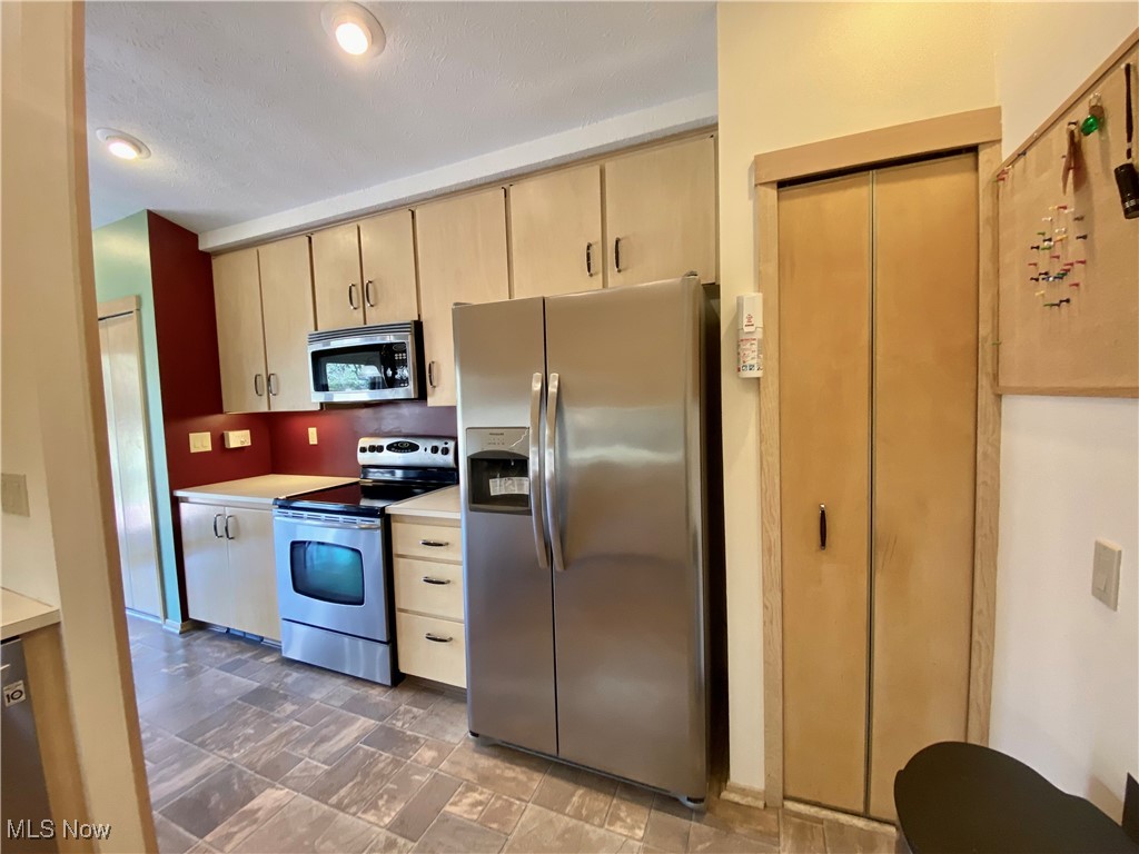 12539 Olympus Way Strongsville OH 44149