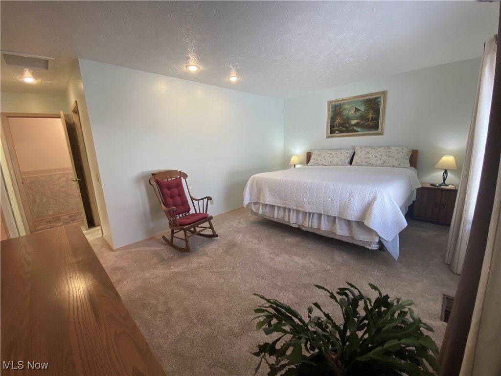 12539 Olympus Way Strongsville OH 44149