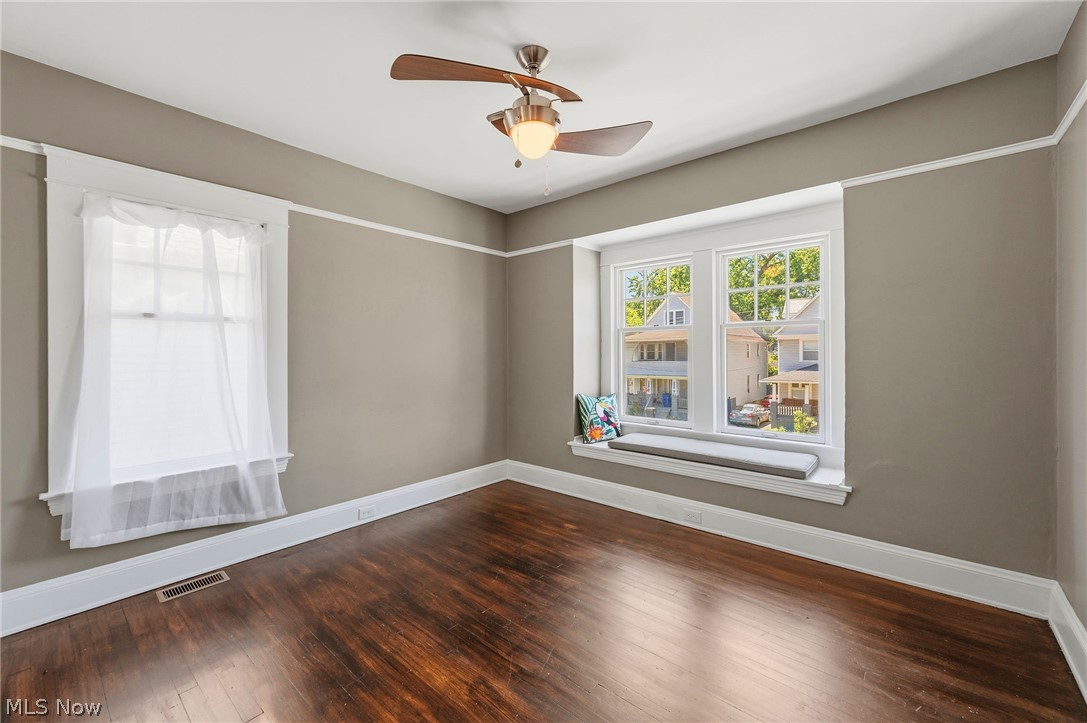 1909 W 74th Street Cleveland OH 44102