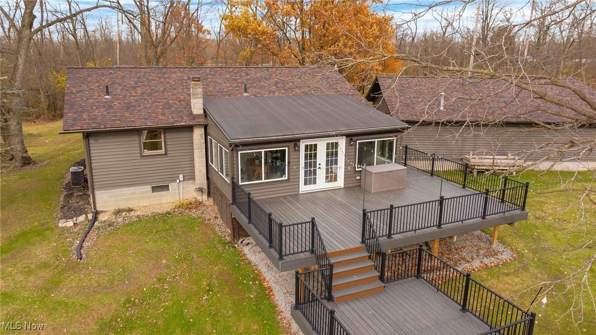1596 Warren Avenue Niles OH 44446