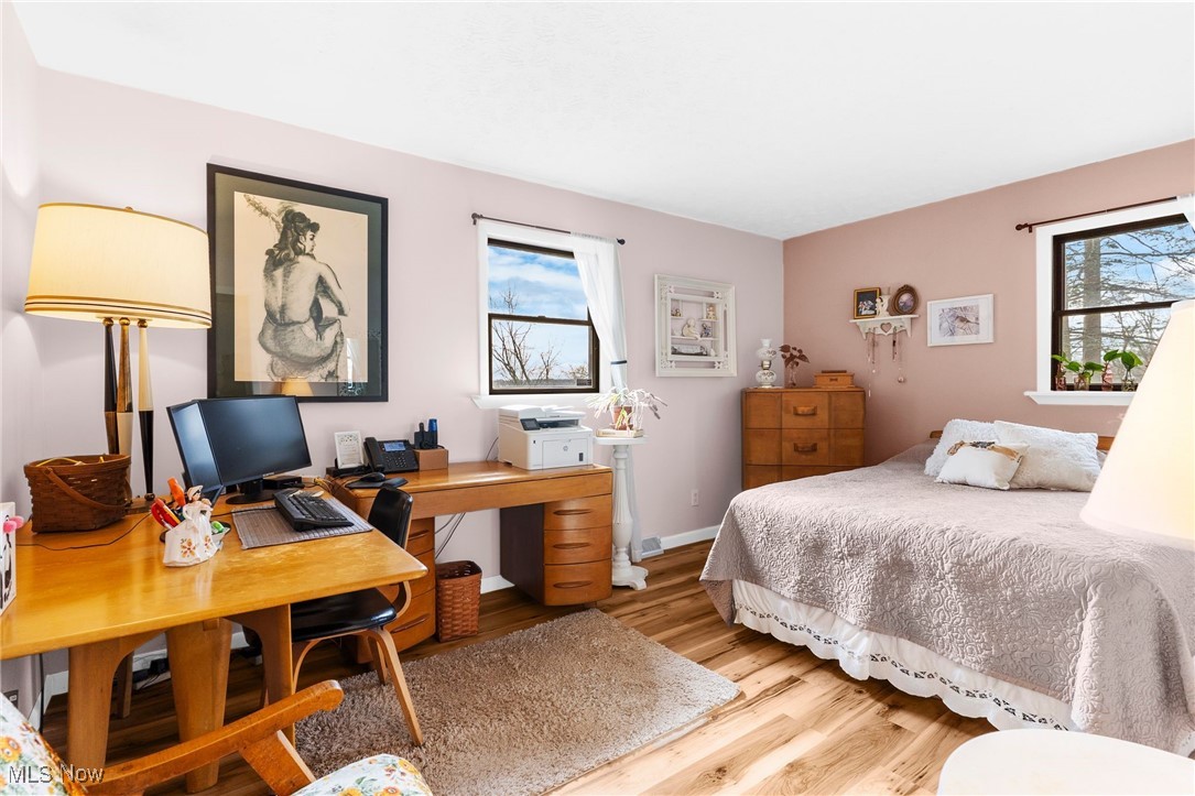 1596 Warren Avenue Niles OH 44446